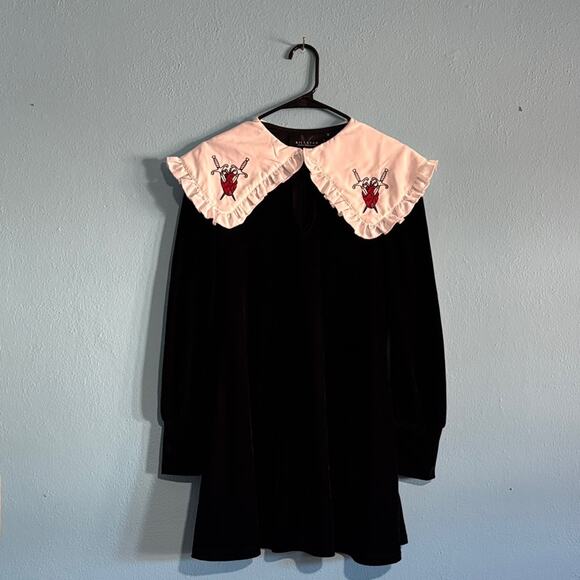 Killstar Courtney Dress Black Heart with White Trim Peter Pan Collar Size S - Picture 3 of 9